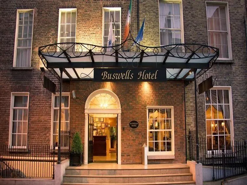 Buswells Hotel Dublino 3*,