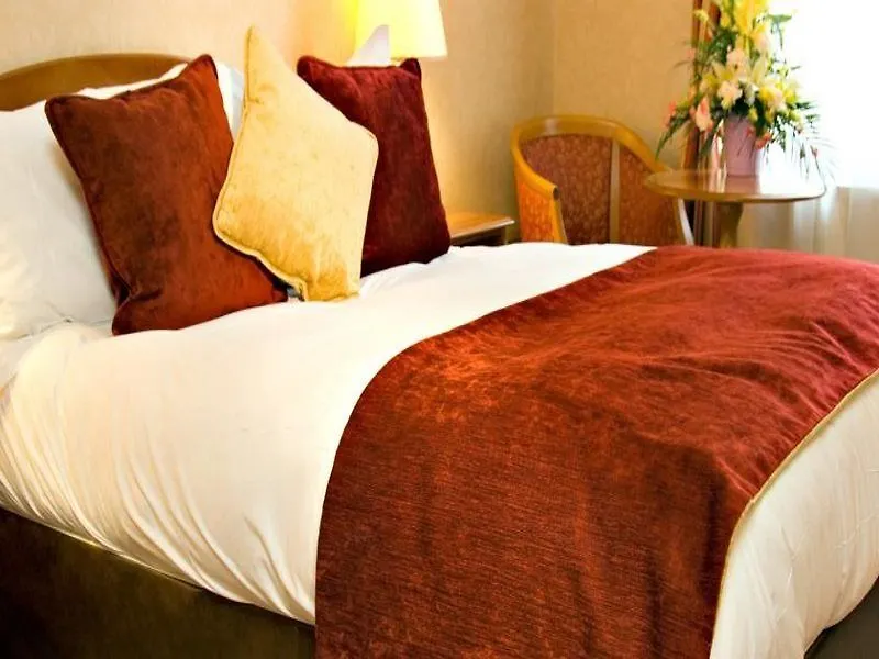 דבלין Buswells Hotel